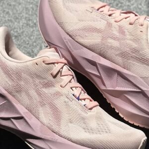 ASICS NOVABLAST 5 _Pearl Pink Morganite